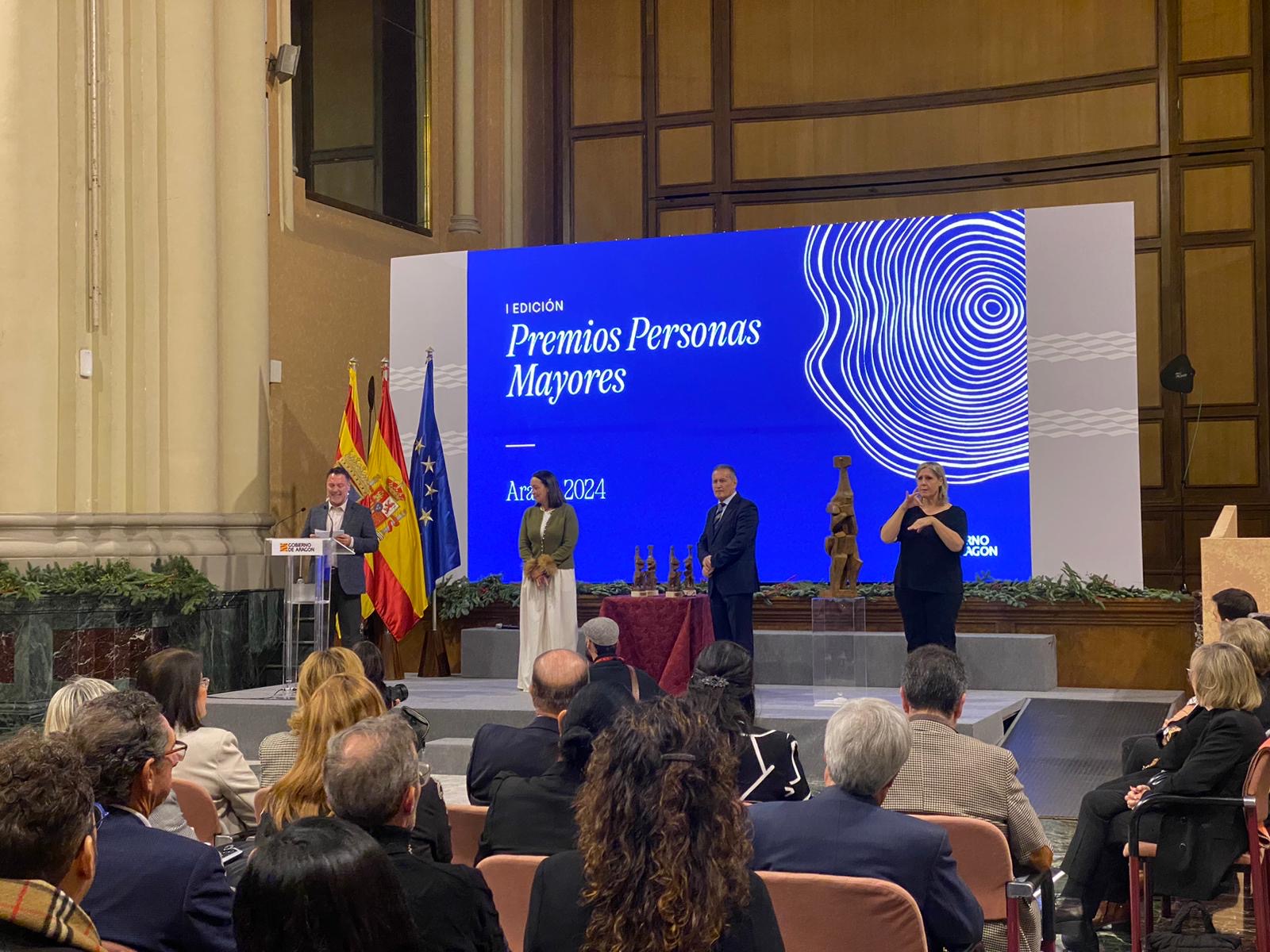 fundaz-en-la-i-edicion-de-los-premios-personas-mayores-aragon-2024-